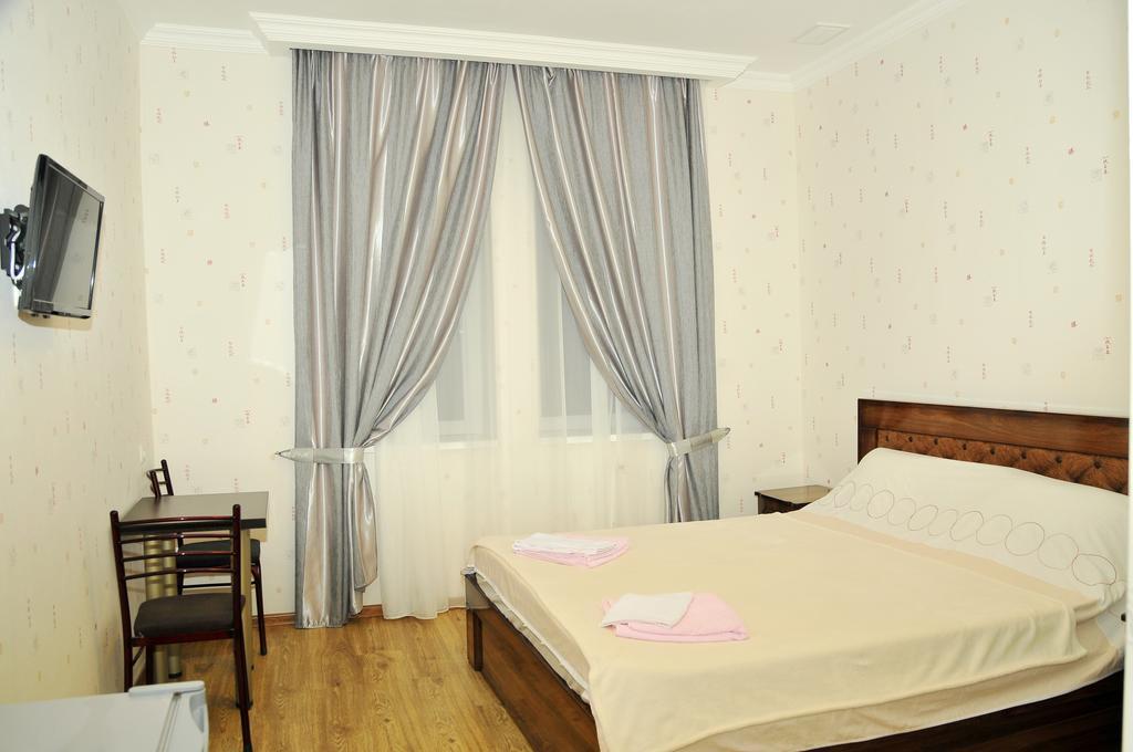Alma-Ata Hotel Borjomi Exteriör bild