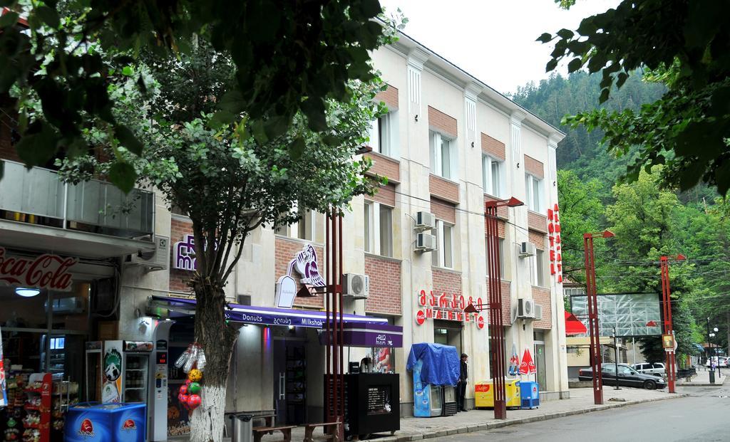 Alma-Ata Hotel Borjomi Exteriör bild